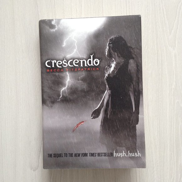 Crescendo - Becca Fitzpatrick - Picture 1 of 3